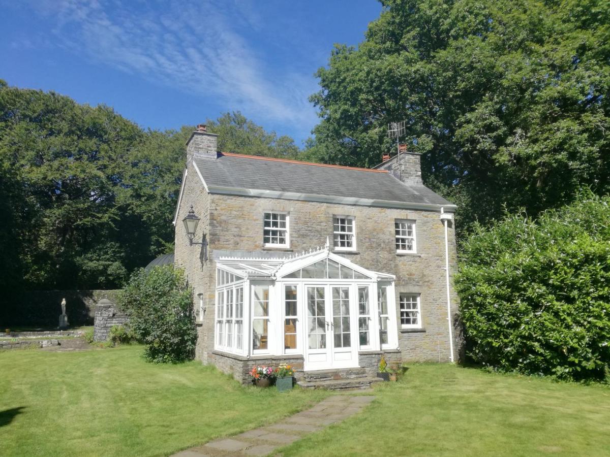 Cilybebyll Swansea Valley Holiday Cottages מראה חיצוני תמונה