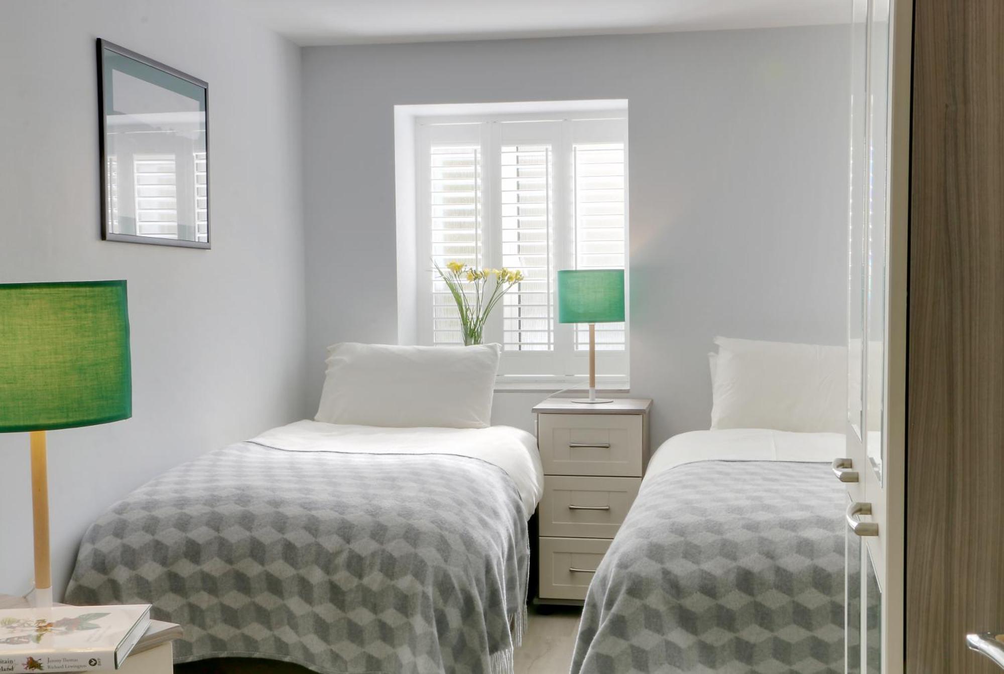 Cilybebyll Swansea Valley Holiday Cottages מראה חיצוני תמונה
