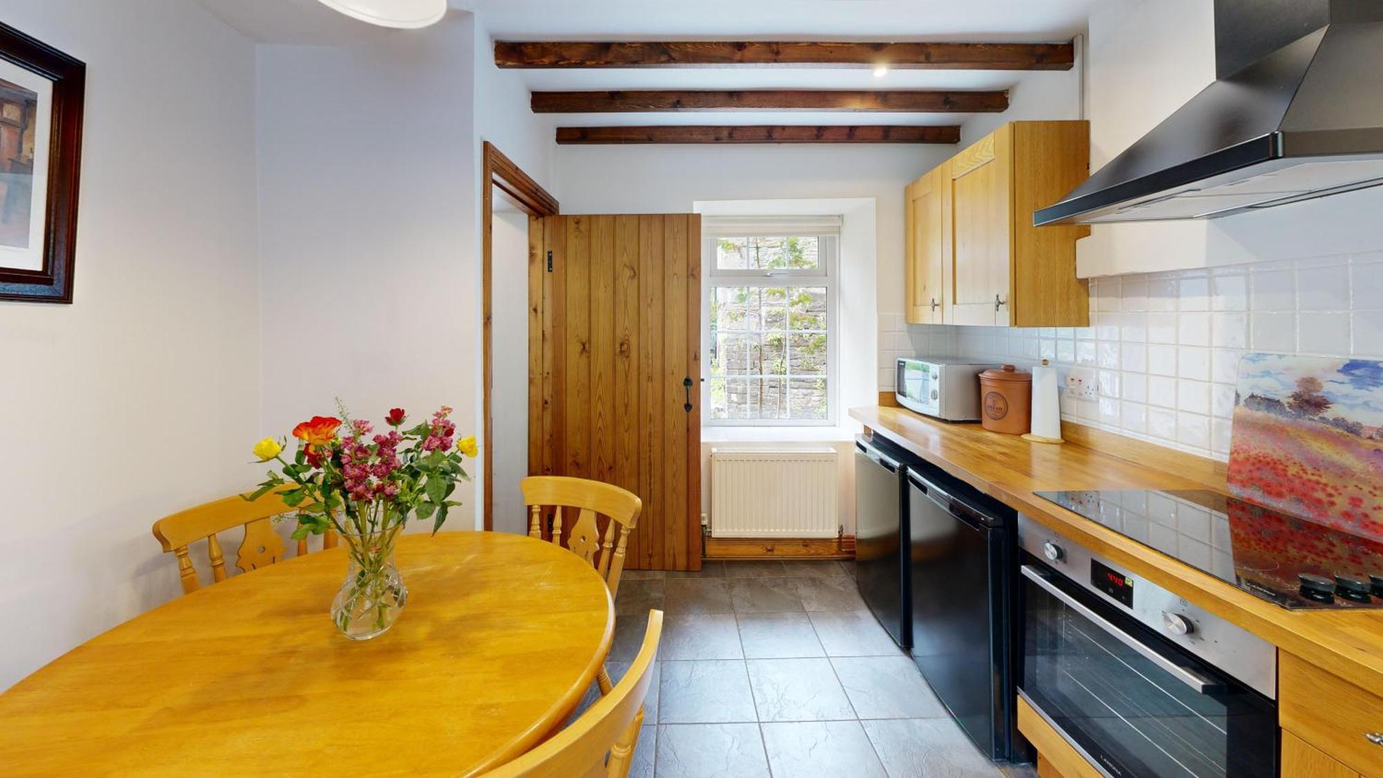Cilybebyll Swansea Valley Holiday Cottages מראה חיצוני תמונה