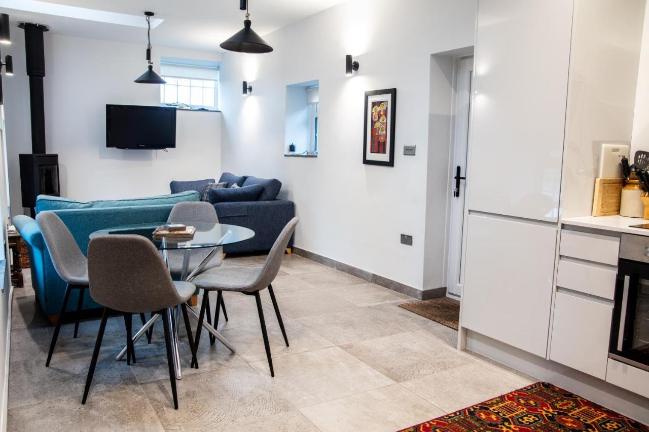 Cilybebyll Swansea Valley Holiday Cottages מראה חיצוני תמונה
